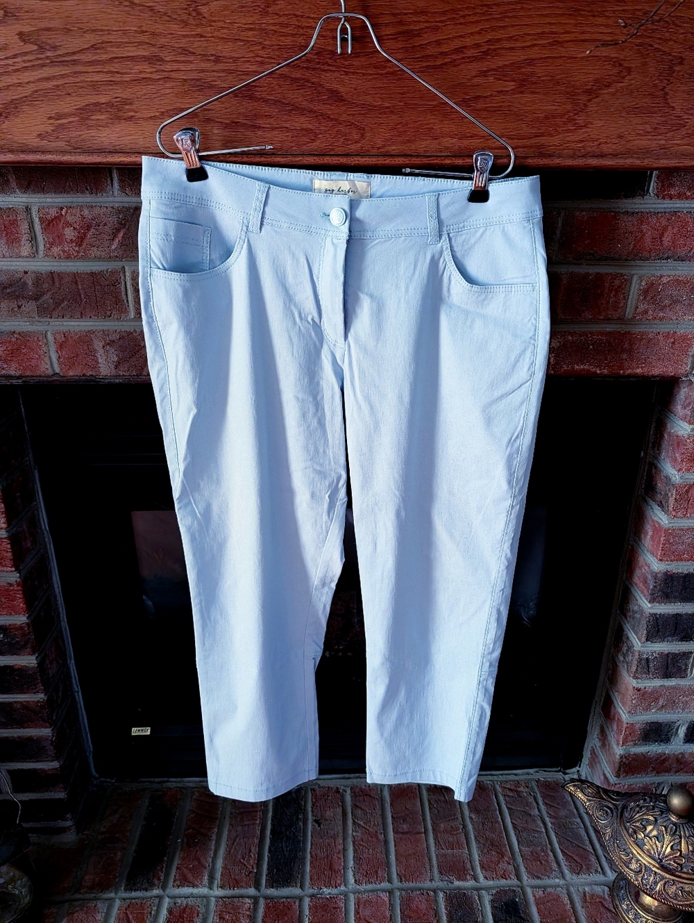 Sag Harbor Light Blue Cropped Pants size 12
